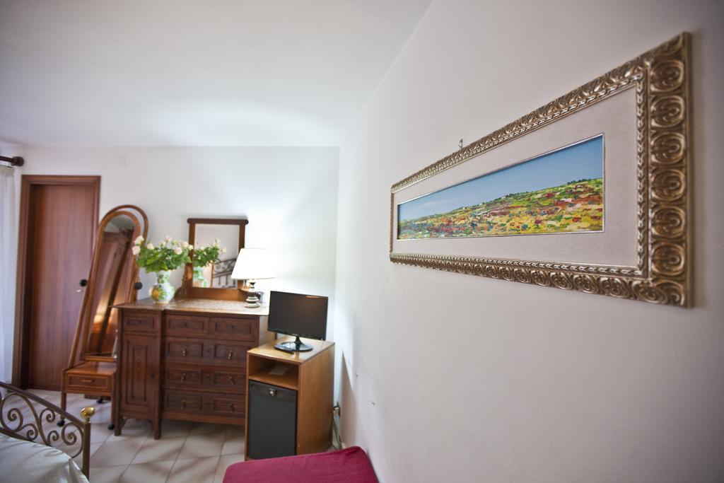 Hotel Moderno เอริเช ภายนอก รูปภาพ